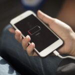 technology, digital, online, hand, telecommunication, social, battery, mobile phone, networking, connection, jeans, charging, human hand, device, internet, energy